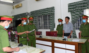 Phó giám đốc Sở Y tế và giám đốc CDC Trà Vinh bị bắt giam