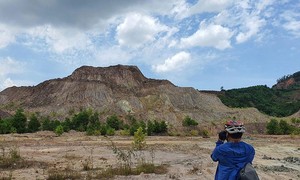 Đà Nẵng: Núi đồi trơ trụi vì chậm hoàn thổ mỏ khoáng sản