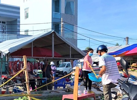 Chủ tịch Cần Thơ cấm không được tự ý đặt ra thủ tục, giấy tờ làm khó dân, DN