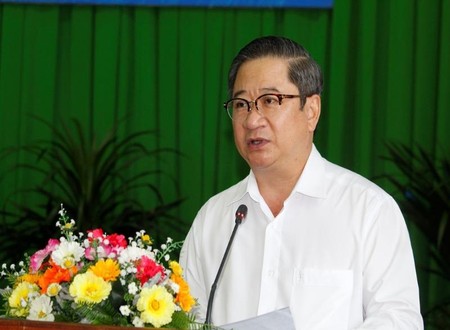 Chủ tịch Cần Thơ chỉ đạo sớm chi tiền hỗ trợ người dân khó khăn