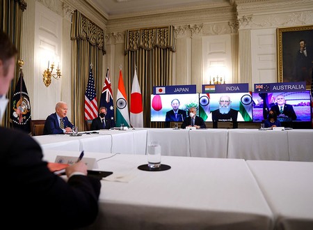 Cục diện khu vực lên bàn cân trước thềm thượng đỉnh nhóm 'Bộ tứ'