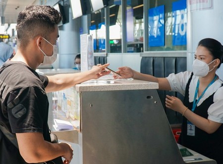 Đà Nẵng: Tạo điều kiện cho các chuyến bay và người dân về từ TP.HCM 