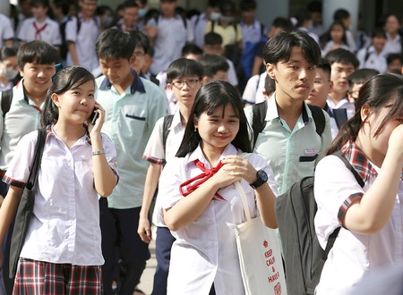 TP.HCM: Dự kiến điểm chuẩn lớp 10 trường tốp trên sẽ hơn 25 điểm