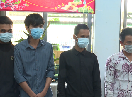 Video: Truy bắt nhóm đối tượng gây ra vụ án mạng tại đường Tỉnh lộ 8