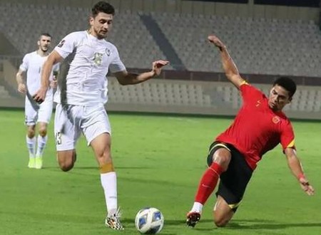 Tuyển Trung Quốc thoát thua trước đội hình 2 của Syria