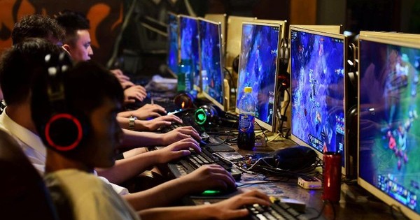中國限制孩子每週玩網絡遊戲約3小時