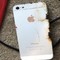 Nổ iPhone khi cắm sạc pin, một người làm thuê tử vong