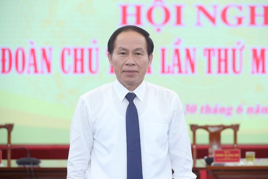 Bộ Chính trị giới thiệu ông Lê Tiến Châu sang Mặt trận Tổ quốc | Thời sự - Vimarsana News