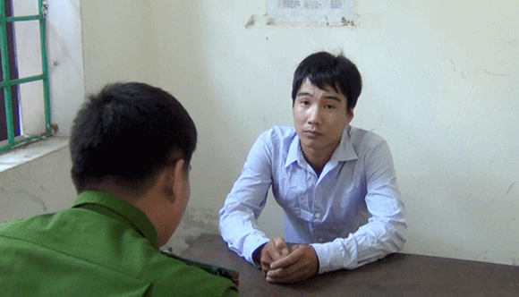 Thiếu nữ nhẹ dạ bị bạn