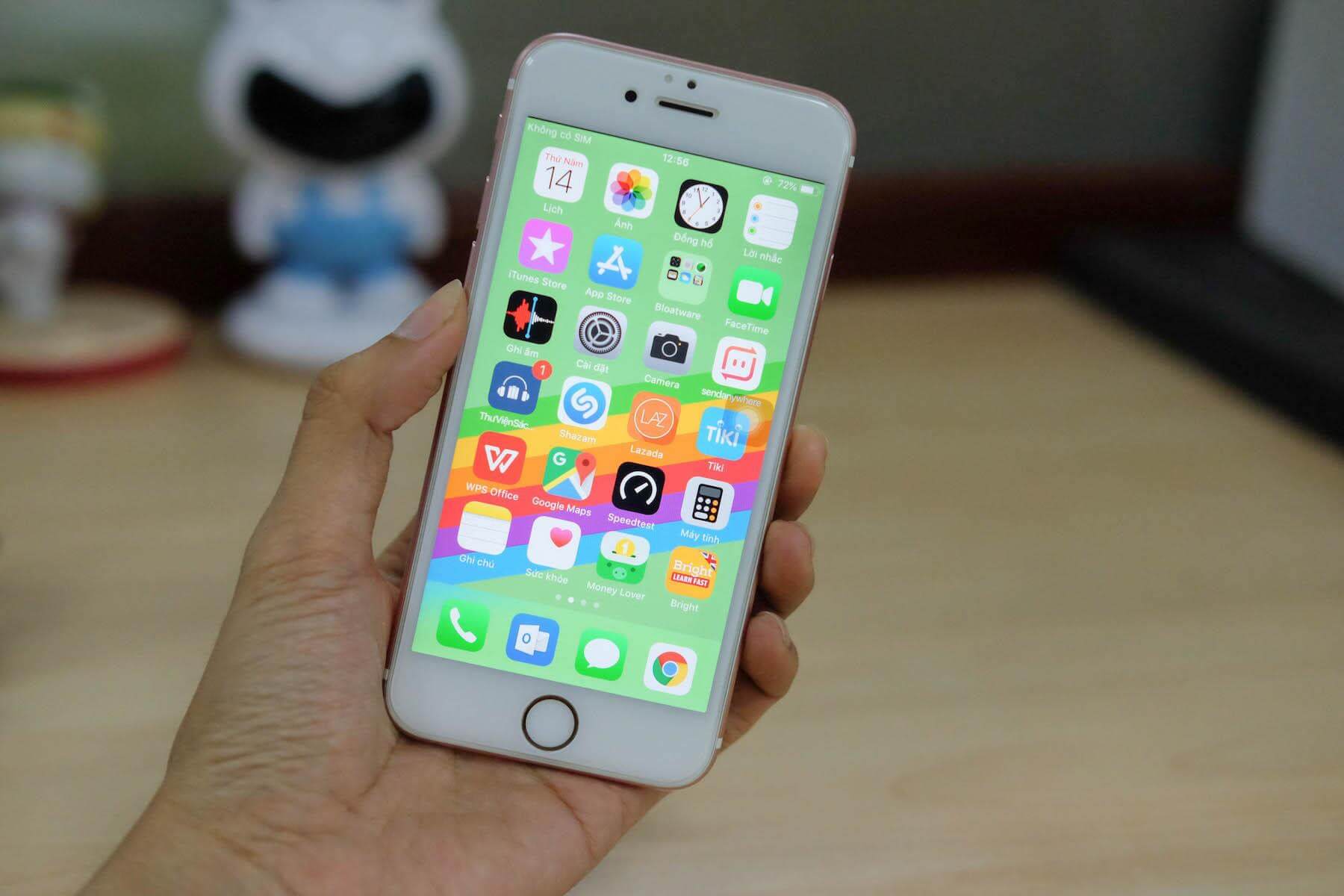 iPhone 6S vs iPhone SE: What's different and which should you choose ...