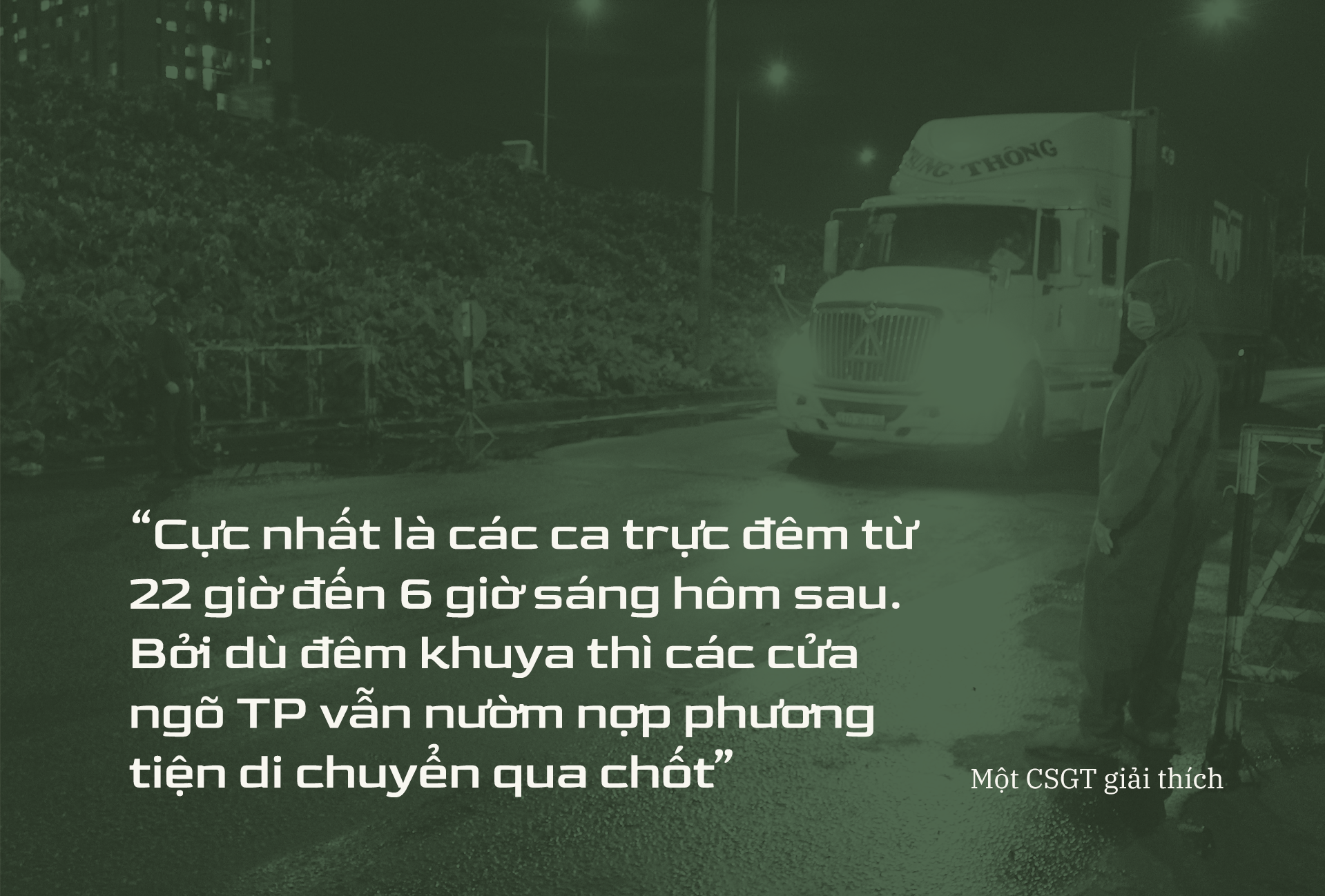 Emagazine: CSGT TP.HCM - Tấm lá chắn trong cuộc chiến với COVID-19 - ảnh 11