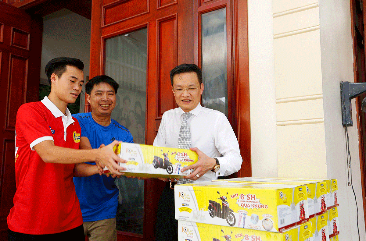 Giải thưởng Fair Play - Trong 10 năm ấy biết bao nhiêu tình ảnh 11