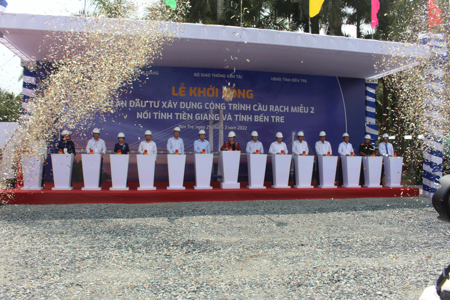 Phó Thủ tướng Lê Minh Khái dự lễ khởi công cầu Rạch Miễu 2