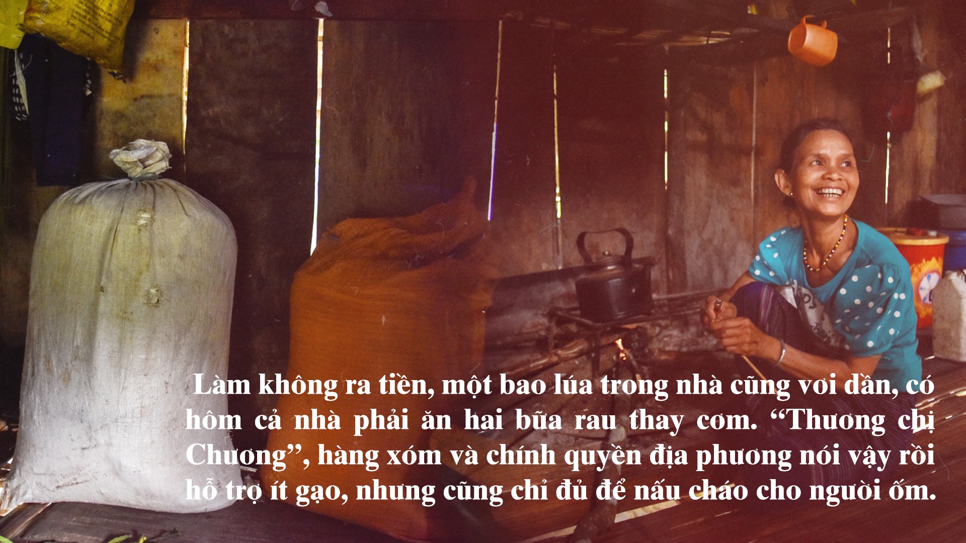 Góa phụ nghèo nhất bản kể chuyện xin ra hộ nghèo ảnh 5