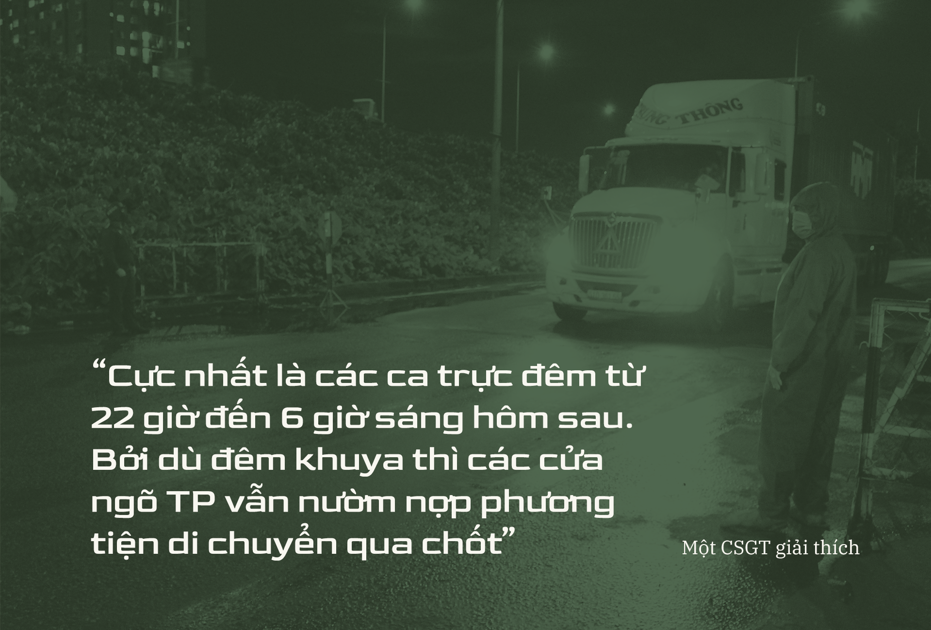 Emagazine: CSGT TP.HCM - Tấm lá chắn trong cuộc chiến với COVID-19 ảnh 11
