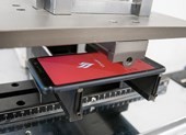 Choáng với màn 'tra tấn' điện thoại Vsmart ở Tây Ban Nha