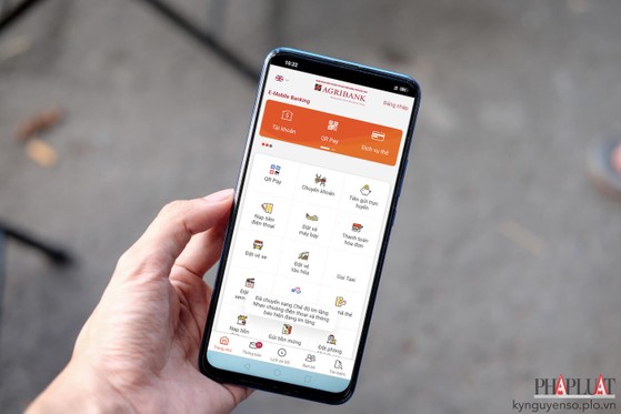 ung-dung-ngan-hang