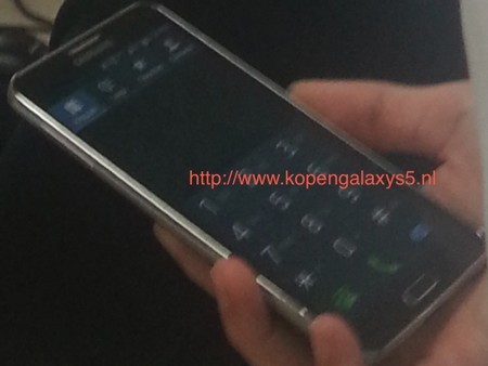 Hình ảnh được cho là thực tế của Galaxy S5 Prime