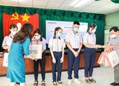 Gần 4.000 máy tính vừa được trao cho học sinh khó khăn 3 tỉnh miền tây