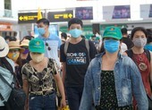 2 chuyến bay đưa hơn 400 khách mắc kẹt tại Đà Nẵng về quê