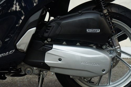 Cận cảnh Honda SH mới khởi động như ô tô - ảnh 7