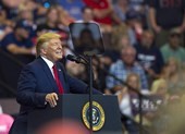 Mặc ông Trump dọa áp thêm thuế, TQ quyết không nhượng bộ