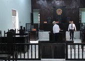 Thầy giáo dâm ô bất ngờ nhồi máu cơ tim, phiên tòa phải hoãn