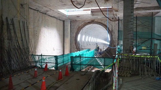 Cận cảnh bên trong đường hầm tuyến Metro đầu tiên của TPHCM - Ảnh 2. Cận cảnh bên trong đường hầm tuyến Metro đầu tiên của TPHCM - Ảnh 2.