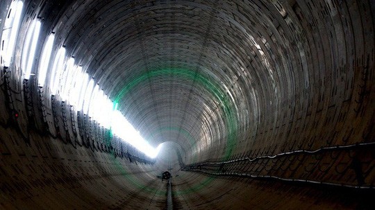 Cận cảnh bên trong đường hầm tuyến Metro đầu tiên của TPHCM - Ảnh 10. Cận cảnh bên trong đường hầm tuyến Metro đầu tiên của TPHCM - Ảnh 10.