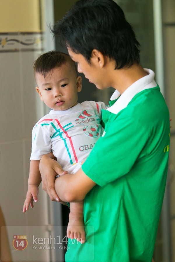 Chuyện về 12 trẻ sơ sinh bị bỏ rơi ở một ngôi chùa 11 Chuyện về 12 trẻ sơ sinh bị bỏ rơi ở một ngôi chùa 11