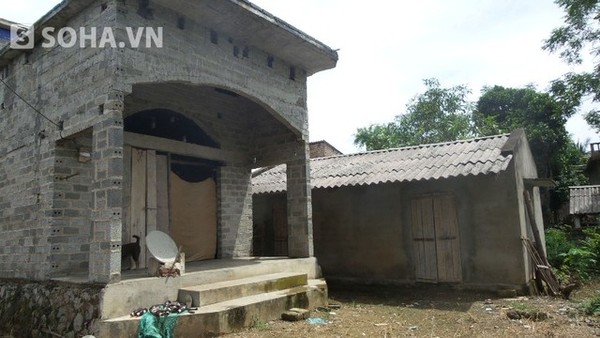 Ngôi nhà là nơi kinh hoàng của cháu Bùi Hồng Thương. Ngôi nhà là nơi kinh hoàng của cháu Bùi Hồng Thương.