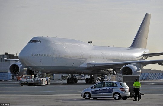 Một chiếc Boeing 747-8 khi chưa được 'độ' lại. Ảnh: Alamy Một chiếc Boeing 747-8 khi chưa được độ lại. Ảnh: Alamy