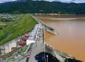 Lâm Đồng: Mưa lớn, hồ Đơn Dương bắt đầu xả nước