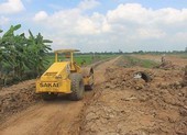 Yêu cầu làm rõ nguồn vật liệu ở cao tốc Trung Lương - Mỹ Thuận