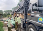 Xe tải chở cả tấn hàng không hóa đơn chứng từ