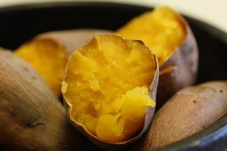 Công dụng chữa bệnh bất ngờ từ khoai lang