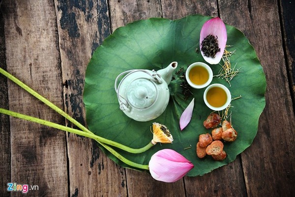 Hà Nội rực rỡ mùa hoa sen