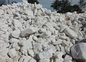 Trưởng công an TP.Thái Bình bị hắt vôi bột vào người