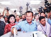 Bầu cử QH Campuchia: Đảng ông Hun Sen nói thắng 70%-80% phiếu