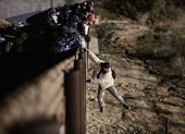 Ông Trump gặp rủi ro nếu xây tường Mexico