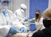 Ông Putin nói Bộ Y tế đã chứng nhận vaccine COVID-19 đầu tiên