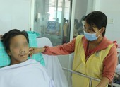 Vợ người bị rắn hổ mang cắn tặng 80 triệu hỗ trợ người khác