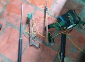 2 kẻ nghi trộm chó vào ngôi nhà ngổn ngang xác chó ở quận 12