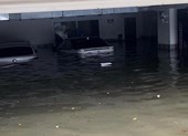 Đà Nẵng chìm nước, cảnh báo lũ quét toàn miền Trung
