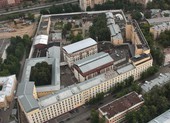 Ông Navalny bị giam trong nhà tù như thế nào?