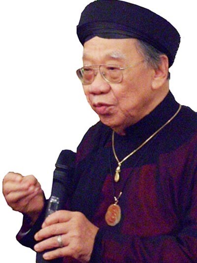 GS-TS Trần Văn Khê giới thiệu về Đờn ca tài tử tại tư gia Ảnh: Thanh Hiệp GS-TS Trần Văn Khê giới thiệu về Đờn ca tài tử tại tư gia Ảnh: Thanh Hiệp