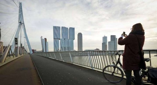 Thành phố Rotterdam của Hà Lan.