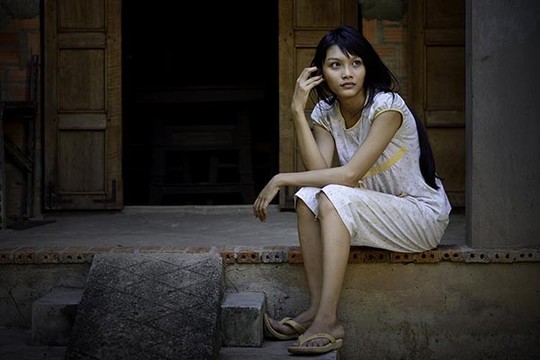 Thanh Tú vào vai một cô gái nhà nghèo nhưng đầy nghị lực trong Dịu dàng Thanh Tú vào vai một cô gái nhà nghèo nhưng đầy nghị lực trong Dịu dàng