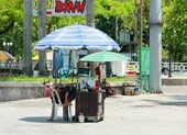 Người dân miền Trung chật vật với cái nắng nóng như thiêu đốt