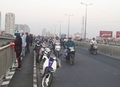 Người để thư tuyệt mệnh trên cầu Sài Gòn nghĩ lại nên về nhà